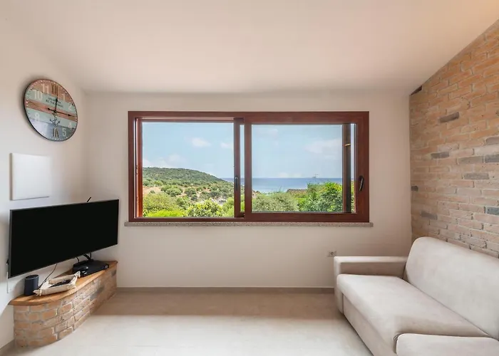 Casa Porto Luna Вилласимиус